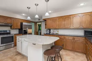 100 Marcin Ln, Burnsville, MN 55337 - Photo 14