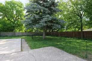 420 14th St S, Moorhead, MN 56560 - Photo 12