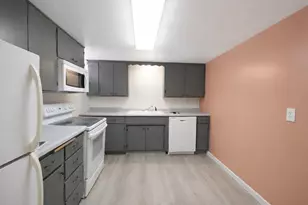 420 14th St S, Moorhead, MN 56560 - Photo 26