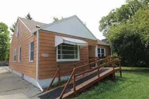 420 14th St S, Moorhead, MN 56560 - Photo 2