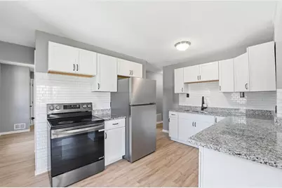 1697 Rose Place, Roseville, MN 55113 - Photo 2