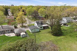 1697 Rose Pl, Roseville, MN 55113 - Photo 38