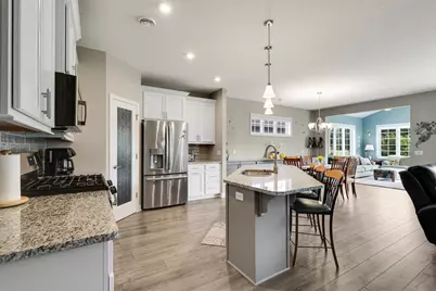 13589 Crownline Drive NE, Prior Lake, MN 55372 - Photo 8