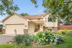 9323 S Jareau Ave, Cottage Grove, MN 55016 - Photo 1