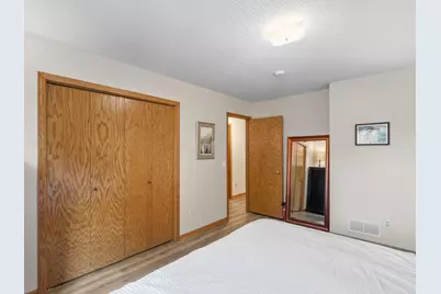 9323 S Jareau Avenue, Cottage Grove, MN 55016 - Photo 22