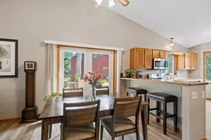 9323 S Jareau Ave, Cottage Grove, MN 55016 - Photo 10