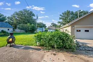 312 W 2nd St, Blue Earth, MN 56013 - Photo 42