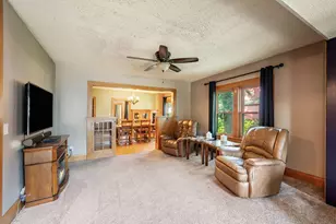 312 W 2nd St, Blue Earth, MN 56013 - Photo 4
