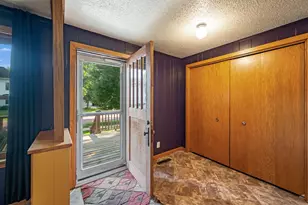 312 W 2nd St, Blue Earth, MN 56013 - Photo 2