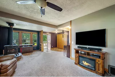 312 W 2nd Street, Blue Earth, MN 56013 - Photo 6