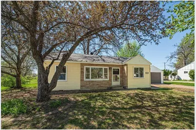 140 Carol Lane, West Saint Paul, MN 55118 - Photo 1