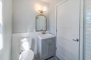 140 Carol Ln, West Saint Paul, MN 55118 - Photo 8