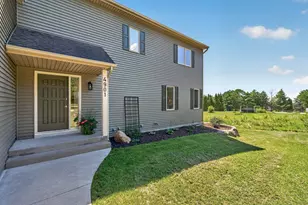 4901 E 250th St, Elko New Market, MN 55020 - Photo 6