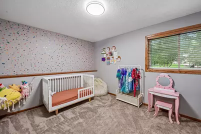 1705 White Oak Drive, Chaska, MN 55318 - Photo 20