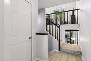 5193 Farnham Dr N, Hugo, MN 55038 - Photo 1