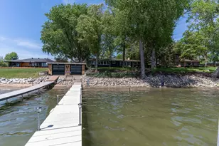 736 Shorewood Dr, Detroit Lakes, MN 56501 - Photo 56