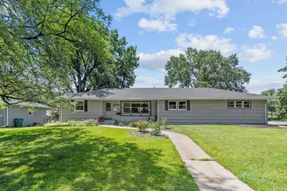 9435 W 14th Street, Saint Louis Park, MN 55426 - Photo 2