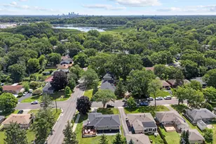 9435 W 14th St, Saint Louis Park, MN 55426 - Photo 16