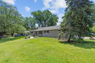 9435 W 14th Street, Saint Louis Park, MN 55426 - Photo 4