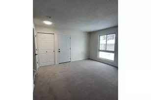 7824 Yates Ave N, Brooklyn Park, MN 55443 - Photo 10