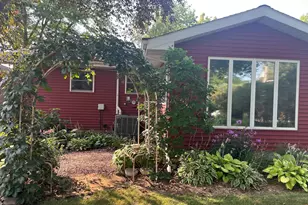 602 N Madison St, Minneota, MN 56264 - Photo 30