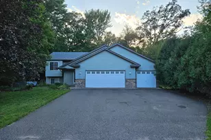 815 Colby St, Taylors Falls, MN 55084 - Photo 40