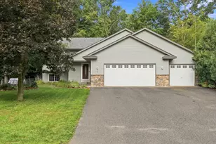 815 Colby St, Taylors Falls, MN 55084 - Photo 1