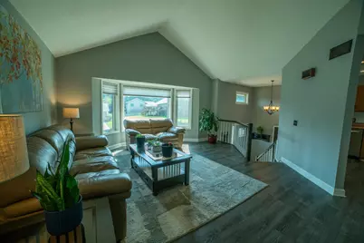 13056 Vernon Avenue, Savage, MN 55378 - Photo 4
