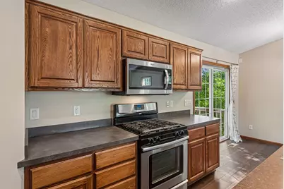 10611 Kyle Court N, Brooklyn Park, MN 55443 - Photo 14