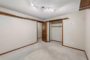 10611 Kyle Ct N, Brooklyn Park, MN 55443 - Photo 34