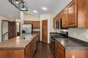 10611 Kyle Ct N, Brooklyn Park, MN 55443 - Photo 12