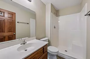 10611 Kyle Ct N, Brooklyn Park, MN 55443 - Photo 38
