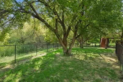10611 Kyle Court N, Brooklyn Park, MN 55443 - Photo 40
