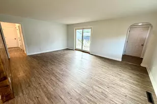 507 6th St NE, Roseau, MN 56751 - Photo 6