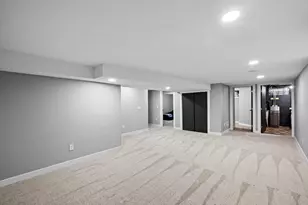 5415 Twin Lake Blvd E, Brooklyn Center, MN 55429 - Photo 24