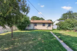 1582 Hoyt Ave E, Saint Paul, MN 55106 - Photo 22