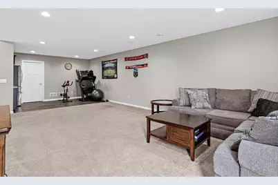 18219 July Court, Lakeville, MN 55044 - Photo 16
