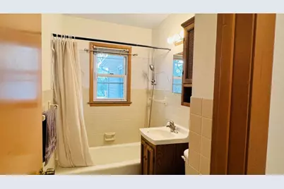1716 Oakcrest Avenue, Roseville, MN 55113 - Photo 12