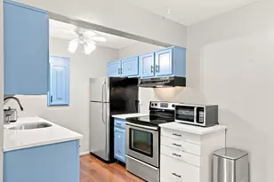 2700 Oxford St N, Roseville, MN 55113 - Photo 8