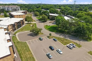 2700 Oxford St N, Roseville, MN 55113 - Photo 34