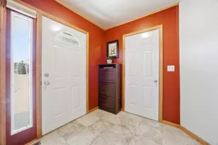 1206 18th St N, Moorhead, MN 56560 - Photo 4