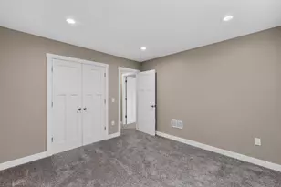 886 Portsmith Dr NW, Rochester, MN 55901 - Photo 34