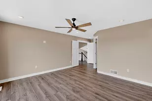 886 Portsmith Dr NW, Rochester, MN 55901 - Photo 22
