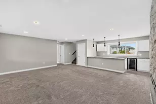 886 Portsmith Dr NW, Rochester, MN 55901 - Photo 28