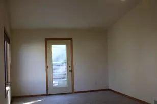 330 Sunfish Ct, Winsted, MN 55395 - Photo 8