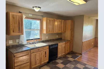 630 W Marsh Street, Tyler, MN 56178 - Photo 8