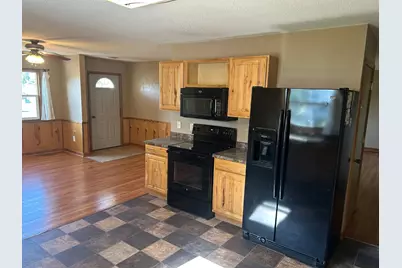 630 W Marsh Street, Tyler, MN 56178 - Photo 6