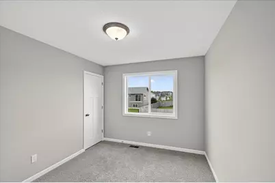 610 Grouse Way, New Richmond, WI 54017 - Photo 16
