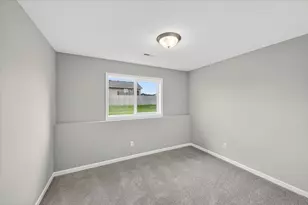 610 Grouse Way, New Richmond, WI 54017 - Photo 26