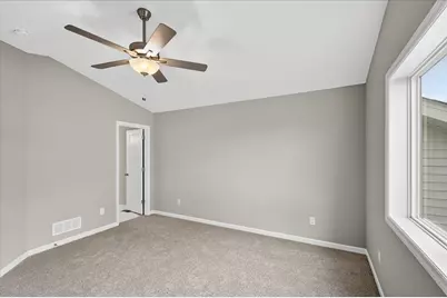 610 Grouse Way, New Richmond, WI 54017 - Photo 18